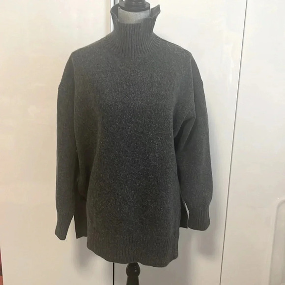 H&M Grey Wool Sweater Oversized Mock Neck Long, Size L - Picture 2 of 9